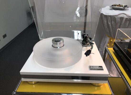 New Transrotor Turntable in White from Munich High End 2019